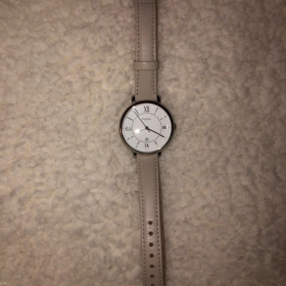 Fossil Watch - Picture 1 of 2